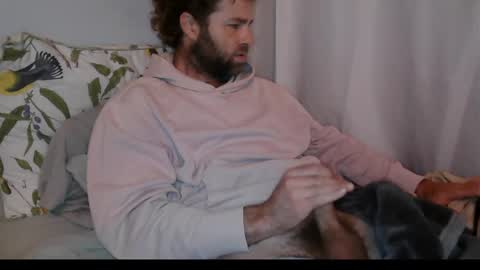 tigerzaddy online show from 10-28-25, 01:03