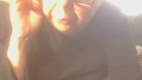 Snapshot of tight_kitty55 chatting on 12-15-25, 05:28 tight Kitty55 online show from 12-15-25, 05:28