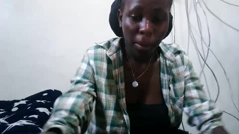 tight_pussie online show from 07-05-26, 05:47