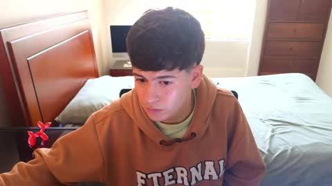 Snapshot of tightncuteass chatting on 09-15-25, 05:02 Camilo online show from 09-15-25, 05:02