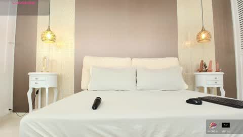 T I F F A N Y online show from 09-16-25, 07:26