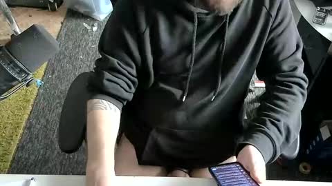 Snapshot of tiiimo94 chatting on 10-07-25, 08:22 tiiimo94 online show from 10-07-25, 08:22