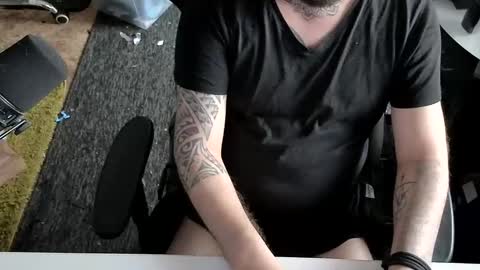 Snapshot of tiiimo94 chatting on 10-08-25, 07:17 tiiimo94 online show from 10-08-25, 07:17