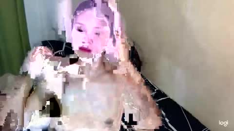 Snapshot of tikolinajeboy chatting on 04-27-26, 10:24 ANNETS online show from 04-27-26, 10:24