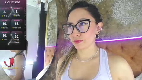 TILA TEQUILA online show from 03-08-25, 12:52