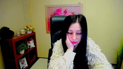 Luisa online show from 02-04-25, 10:21