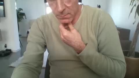 Snapshot of times20 chatting on 03-03-26, 10:32 times20 online show from 03-03-26, 10:32