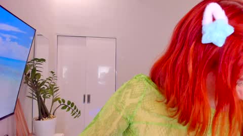 Snapshot of timissi chatting on 01-31-25, 01:33 Timis but I prefer you whisper to my ear my girl online show from 01-31-25, 01:33