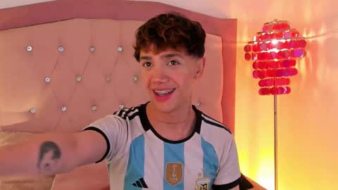 Timothy 21 years old online show from 09-14-25, 04:11