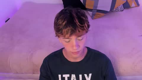 Timothy 21 years old online show from 09-30-25, 08:58