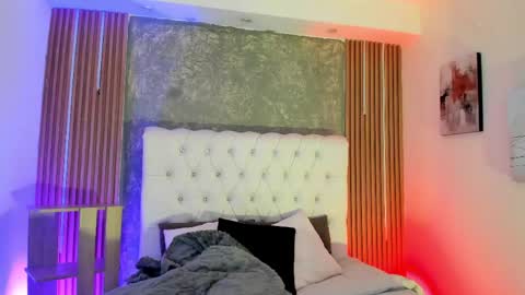 Timothy 21 years old online show from 06-01-26, 09:05
