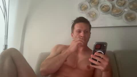 Snapshot of timtim777888 chatting on 06-20-26, 10:29 Tim online show from 06-20-26, 10:29
