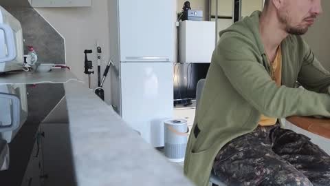 Fillipp Moris online show from 11-27-25, 08:16