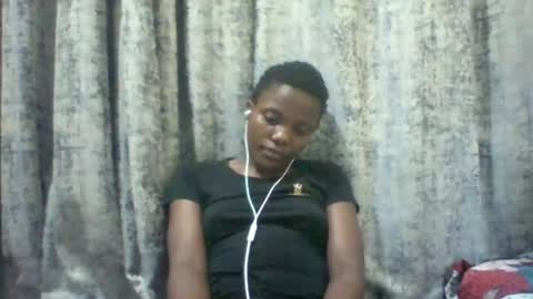 Snapshot of tina2030_1 chatting on 05-19-26, 07:20 tee online show from 05-19-26, 07:20