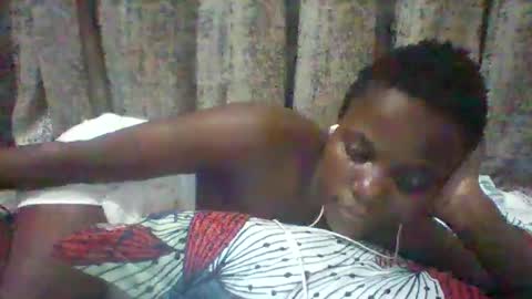 Snapshot of tina2030_1 chatting on 05-27-26, 06:27 tee online show from 05-27-26, 06:27