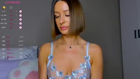 Snapshot of tina__bestie chatting on 02-28-26, 08:37 Tina online show from 02-28-26, 08:37