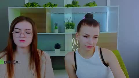 tina_golden1 online show from 03-13-26, 06:42