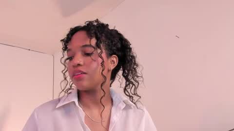 Snapshot of tina_rousse2 chatting on 05-02-26, 06:57 T I N A online show from 05-02-26, 06:57
