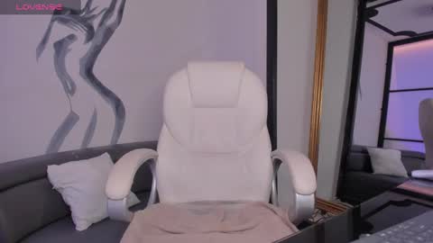 Snapshot of tinaajones_ chatting on 02-11-25, 07:05 Tina online show from 02-11-25, 07:05