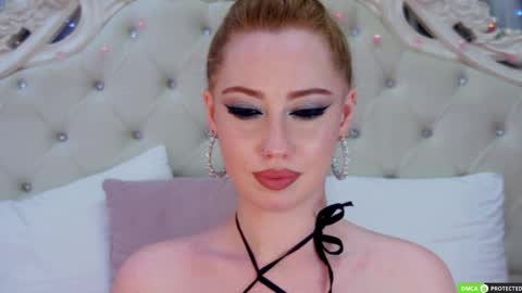 Tina online show from 03-05-25, 07:38