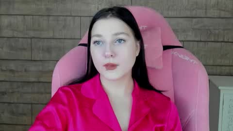 TinaBurton online show from 11-15-25, 04:32