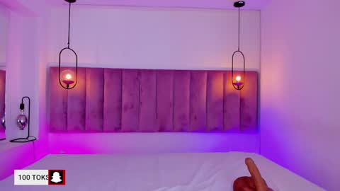 Tina online show from 09-30-25, 03:33