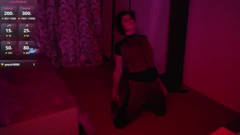 TinaFlower online show from 10-28-25, 03:14