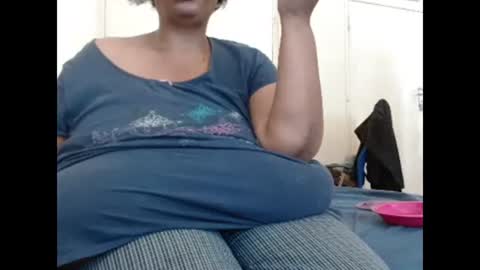 tinagiant online show from 01-28-25, 02:42