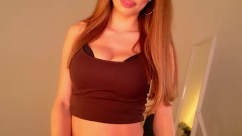 Tina online show from 05-19-26, 01:39