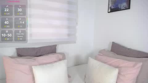 Snapshot of tinaportman chatting on 02-24-26, 02:04 online show from 02-24-26, 02:04