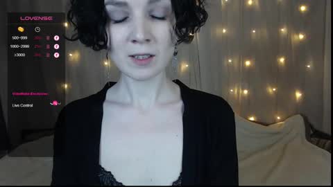 Snapshot of tinawincee chatting on 12-27-24, 04:47 Tina online show from 12-27-24, 04:47