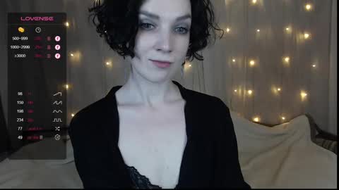 Snapshot of tinawincee chatting on 12-27-24, 07:51 Tina online show from 12-27-24, 07:51