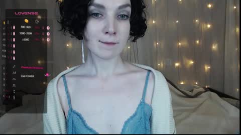 Snapshot of tinawincee chatting on 01-05-25, 07:49 Tina online show from 01-05-25, 07:49