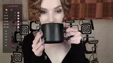 Snapshot of tinawincee chatting on 11-02-25, 04:59 Tina online show from 11-02-25, 04:59