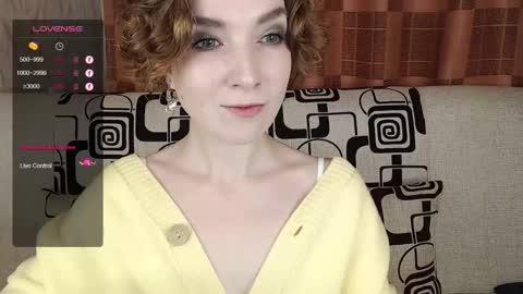 Snapshot of tinawincee chatting on 11-30-25, 05:00 Tina online show from 11-30-25, 05:00