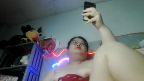 Snapshot of tini_bei chatting on 06-18-26, 04:11 tini_bei online show from 06-18-26, 04:11