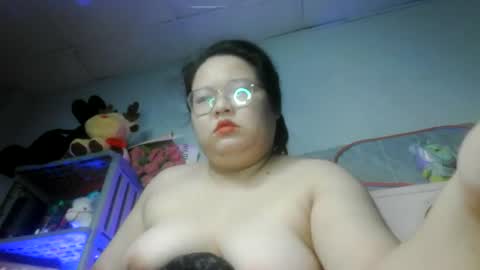 Snapshot of tini_bei chatting on 06-22-26, 03:53 tini_bei online show from 06-22-26, 03:53