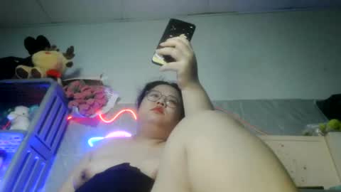Snapshot of tini_bei chatting on 07-18-26, 09:51 tini_bei online show from 07-18-26, 09:51