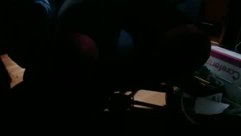 Snapshot of tinkertrain420 chatting on 10-14-25, 03:18 tinkertrain420 online show from 10-14-25, 03:18