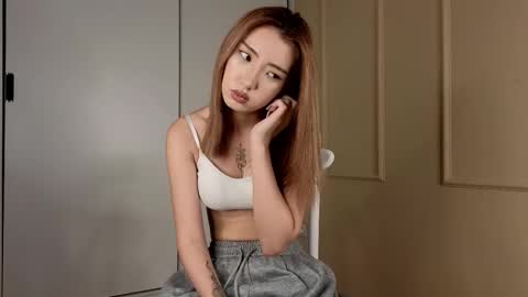 Tina online show from 09-30-25, 08:41