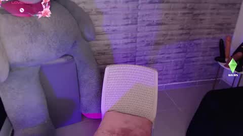 Tinna Goddess online show from 02-10-26, 03:49