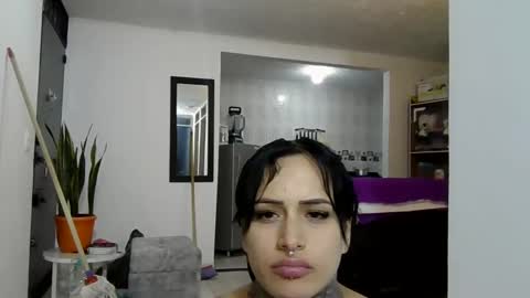 Snapshot of tinnadawson chatting on 03-02-25, 05:01 I AM BELLA ----------- follow my IG TINNS 69 online show from 03-02-25, 05:01