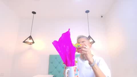 TINNY AND CANDY online show from 03-09-25, 01:59