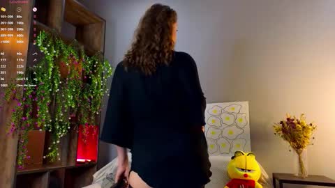 Snapshot of tinnymollys01 chatting on 11-07-25, 10:37 Molly online show from 11-07-25, 10:37