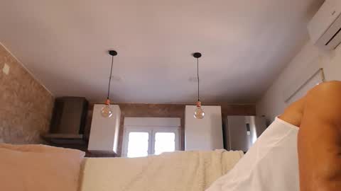 Snapshot of tinoclandestino chatting on 11-16-25, 10:10 tinoclandestino online show from 11-16-25, 10:10