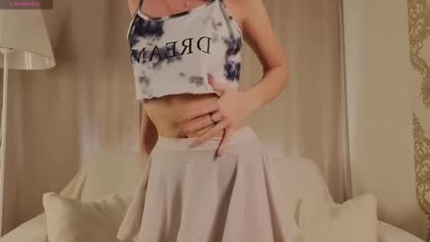 Lily online show from 02-04-26, 09:31