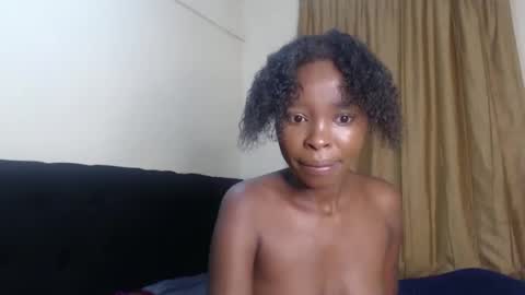 Snapshot of tiny_spoiler chatting on 12-11-24, 01:26 tiny_spoiler online show from 12-11-24, 01:26