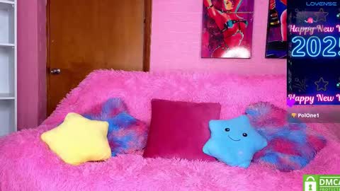 tiny_vixen_ online show from 01-17-25, 05:08