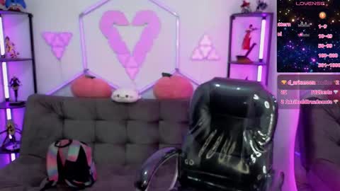 tiny_vixen_ online show from 02-13-25, 10:11