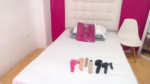 Snapshot of tiny_whore18 chatting on 12-16-24, 03:22 tiny_whore18 online show from 12-16-24, 03:22